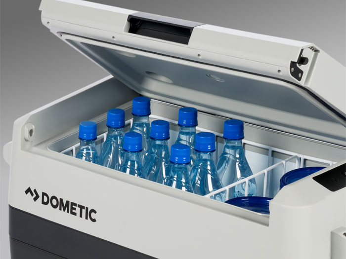 Автохолодильник компрессорный Dometic CFF 35